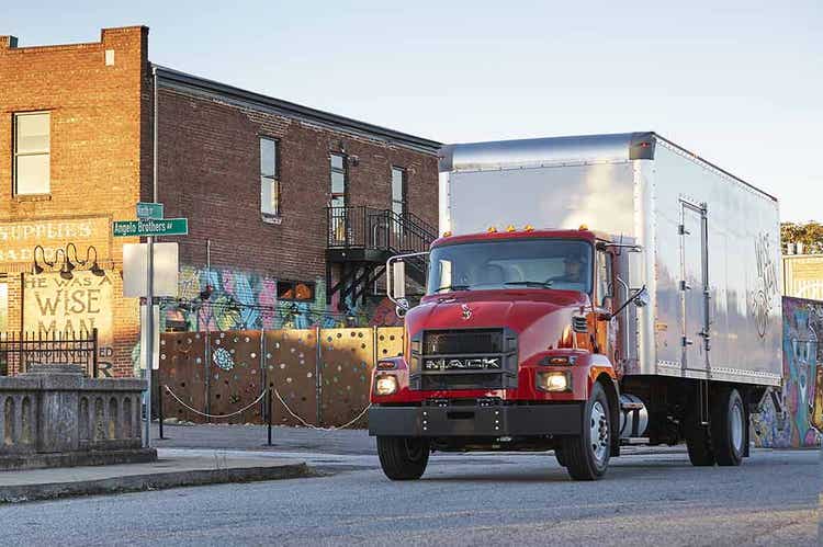 Mack Trucks MD Series Body Builder Support