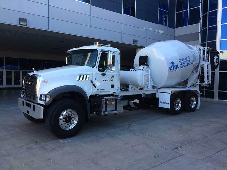200129---mack-trucks-cim-auction