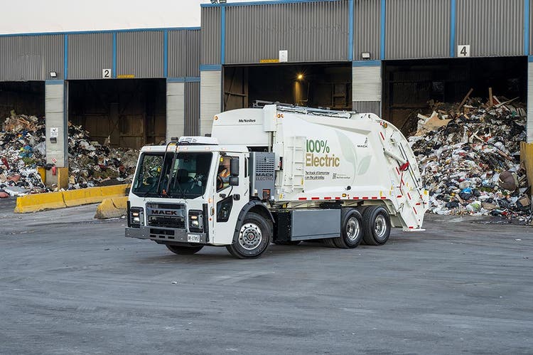 Mack LR Electric waste transfer station