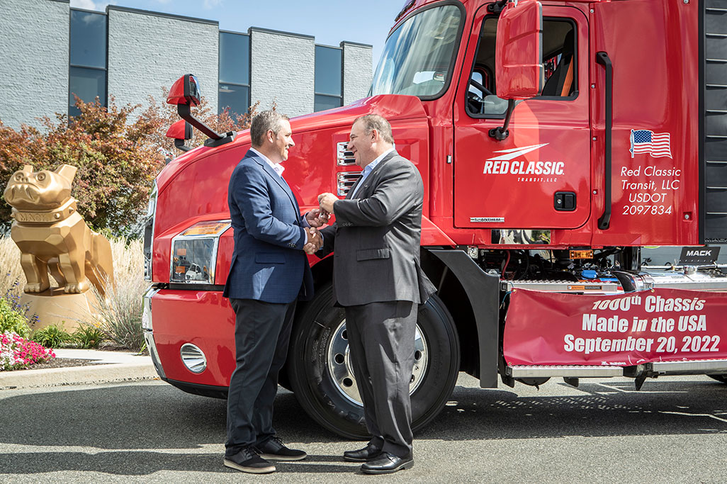 Mack Trucks Delivers 1,000th Highway Vehicle to Red Classic