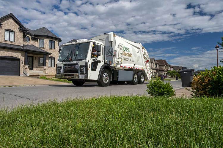 Mack-LR-Electric-Environmental