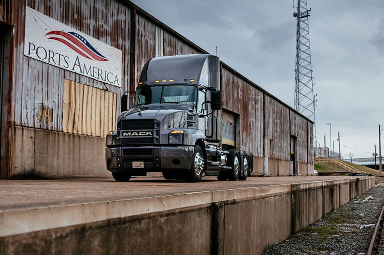 Mack Anthem at ATA MC&E 2022