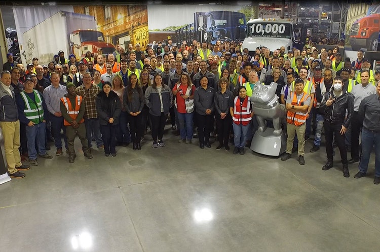 230202 RVO Produces 10000th Mack MD Series Truck