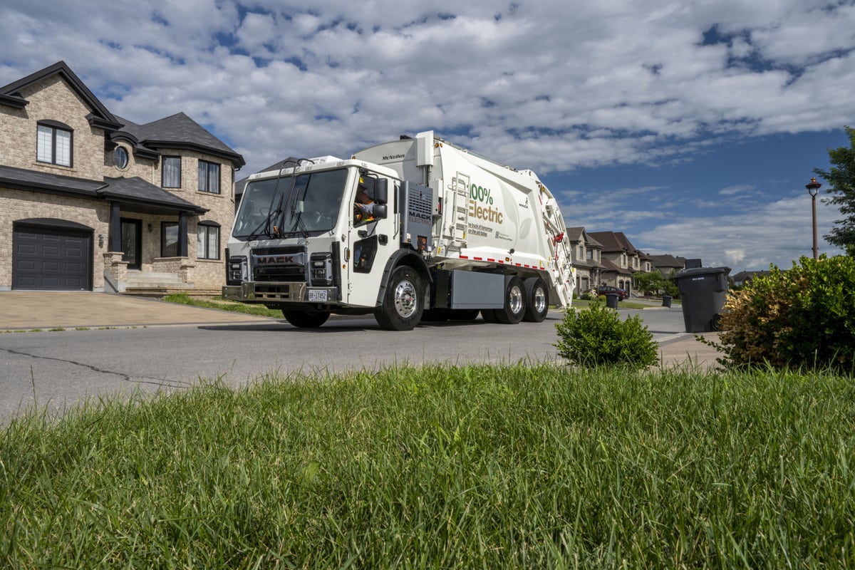 レア G-RAP T-MACK THA SPECIALIST Mack Dump Trucks For Sale in Tennessee (New & Used)