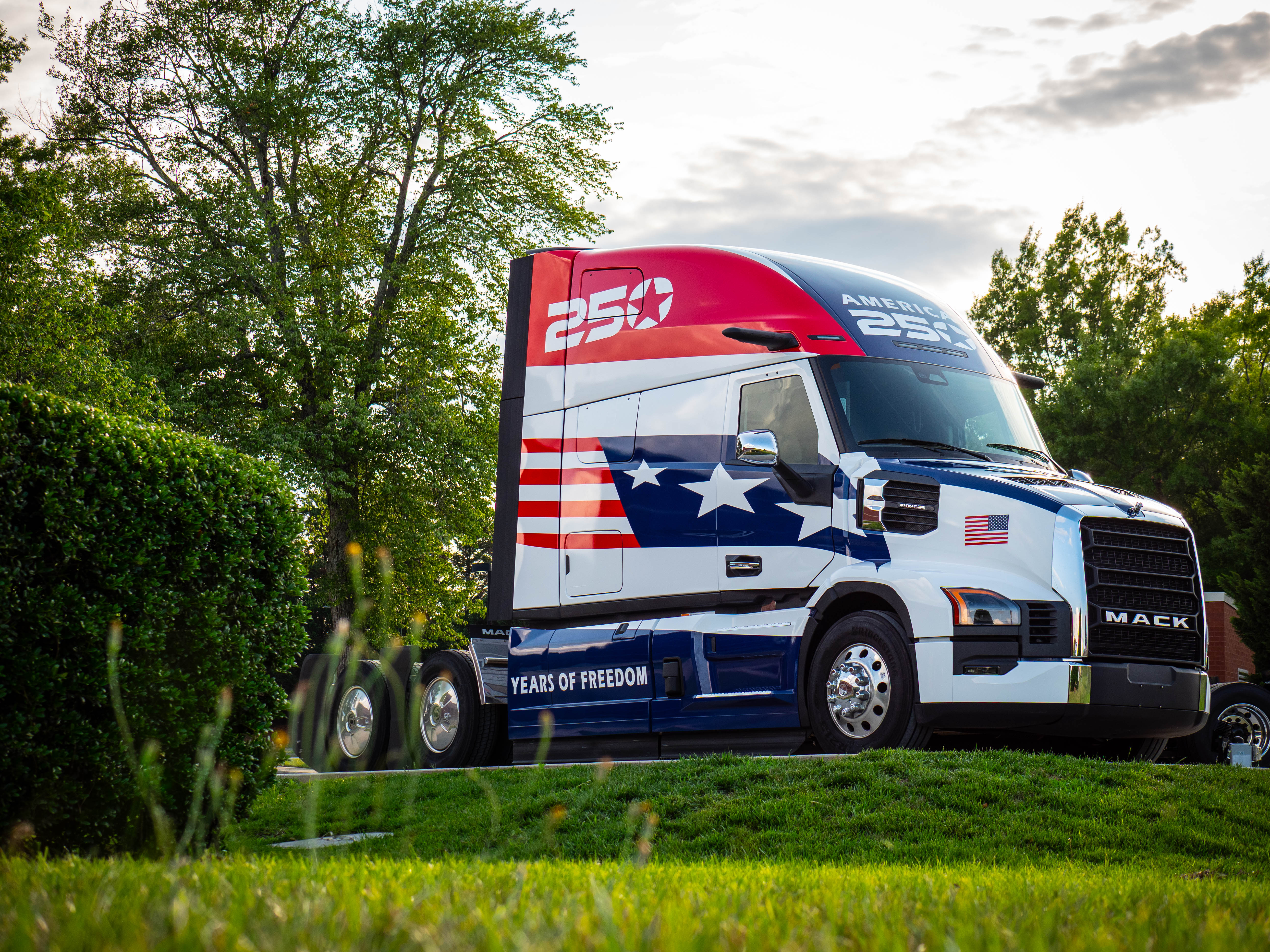 Mack Trucks Debuts Limited-Edition America 250 Tribute Truck and