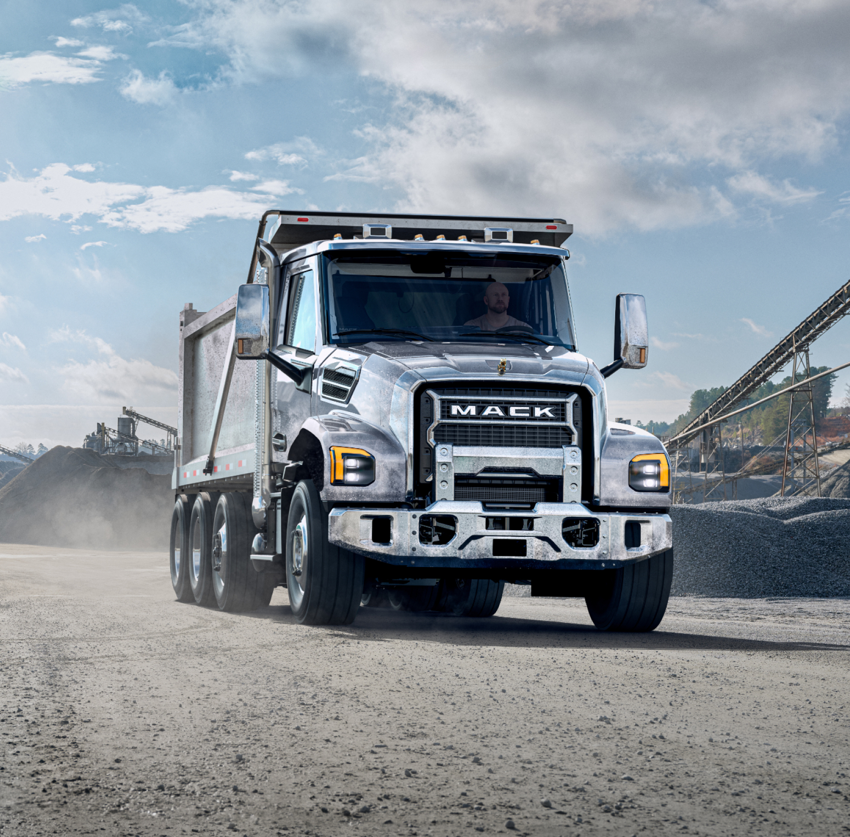 R*o様 u*m様 マックトラック　macktrucks Mack® MD Series | Mack Trucks