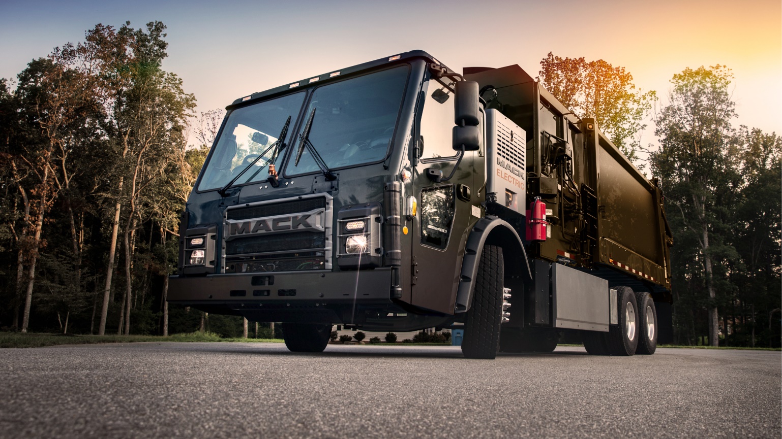 Refuse | Mack Trucks
